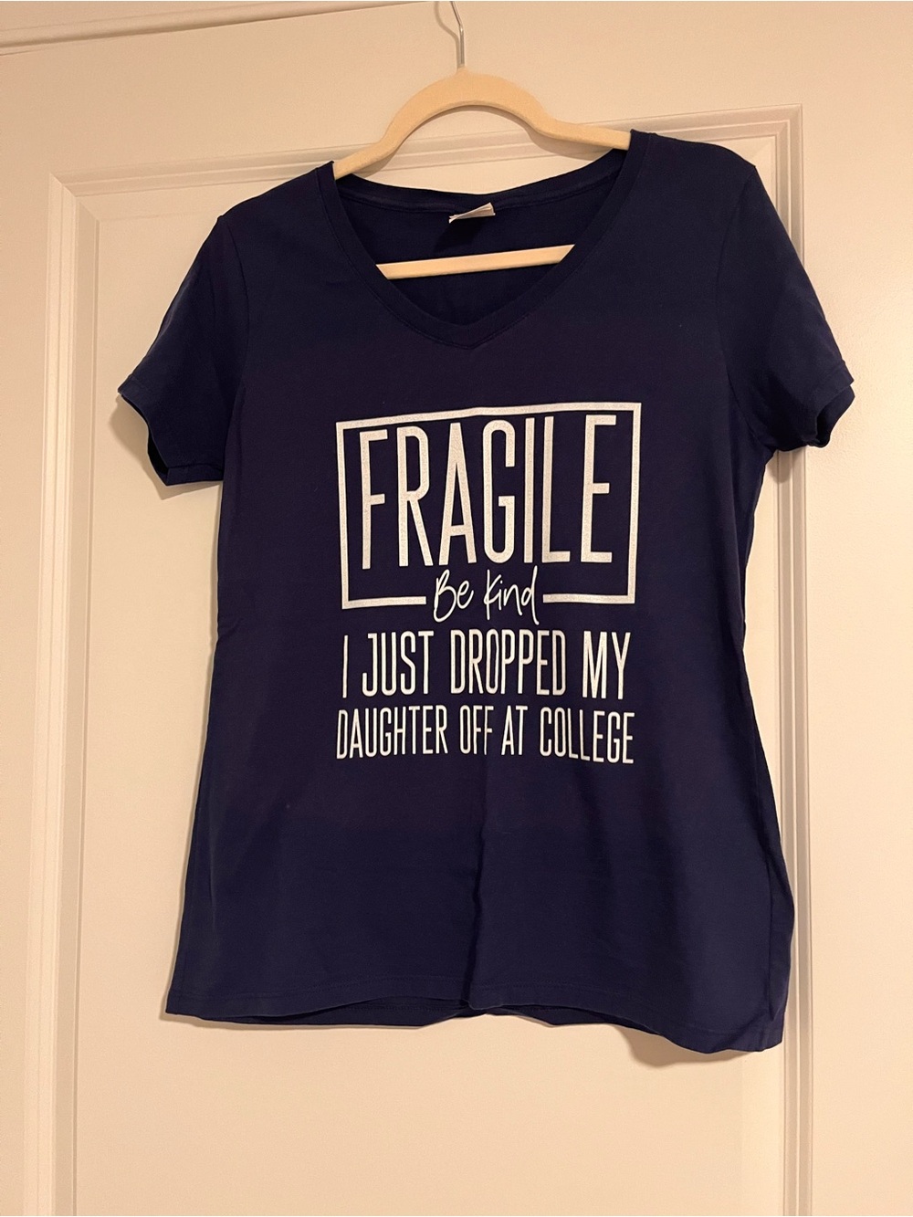Ladies Blue & White T-Shirt for a Mom w/Daughter off to College - Size Medium